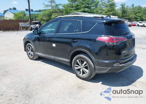 2018 Toyota Rav4 Xle из США, поврежденный, VIN 2T3RFREV8JW797979